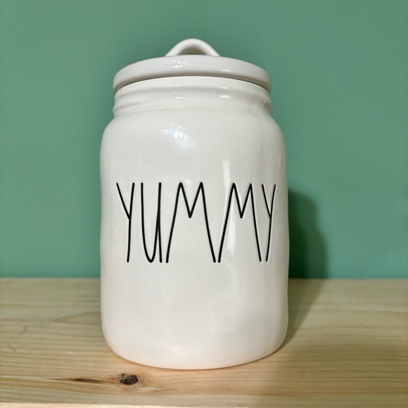 NEW Rae Dunn “YUMMY” Small Ceramic Canister - Picture 1 of 8